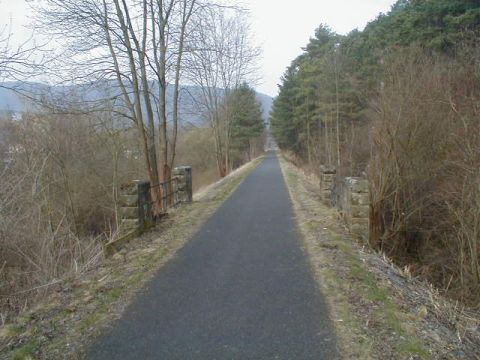 Brcke zwischen Hundelshausen und Witzenhausen Sd