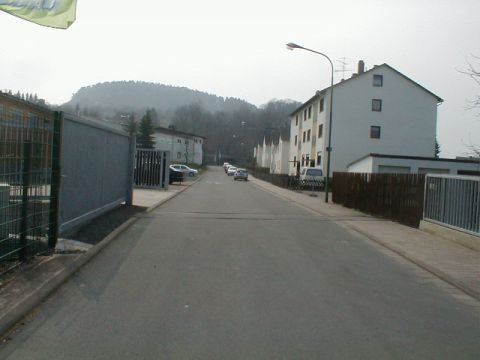 Bahnbergang ner die Strae In der Aue