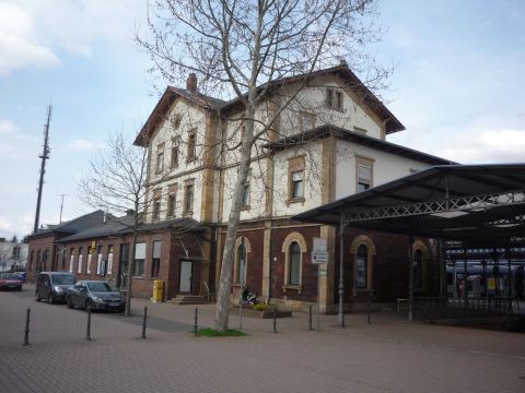 Bahnhof Grnstadt