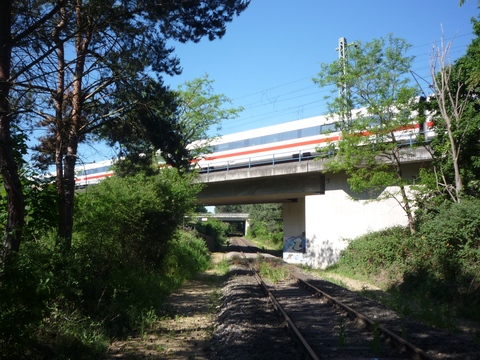 Brcke der Schnellbahnstrecke Mannheim - Stuttgart