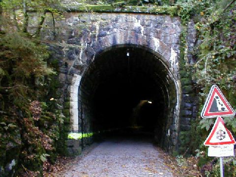 Westportal des Hepschinger Tunnels