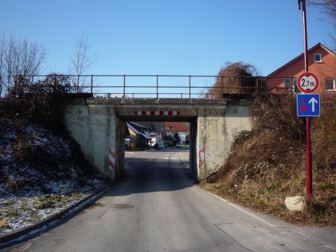 Brcke ber die Doktor-Fritz-Guth-Strae