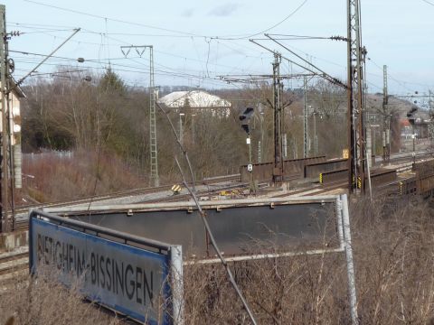 berfhrung der Bahnlinen nach Mhlacker und Heilbronn