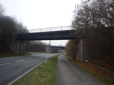 Brcke ber die B 27