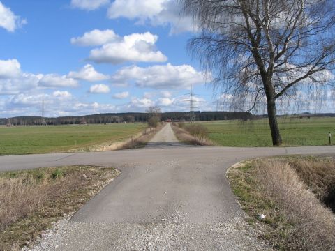 Bahnbergang ber die Strae von Kellmnz nach Winterrieden