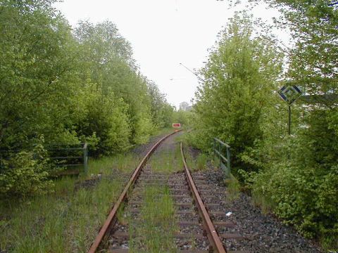 Brcke ber einen Verbindungsweg unter den Gleisen