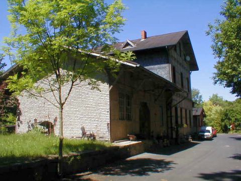 Bahnhofsgebude, Vorderseite