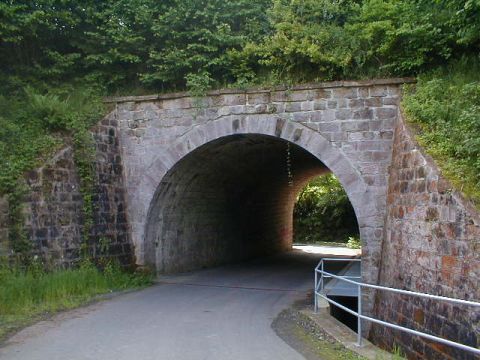 Brcke ber einen Wirtschaftsweg