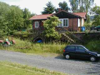 HP Niederbeisheim, Stationsgebude