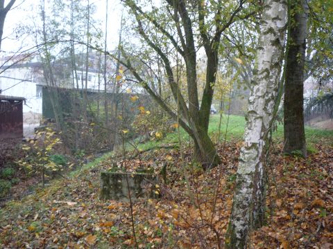 Trasse hinter dem Bahnbergang ber die Gterbahnhofstrae