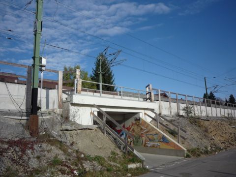 Brcke ber einen Weg