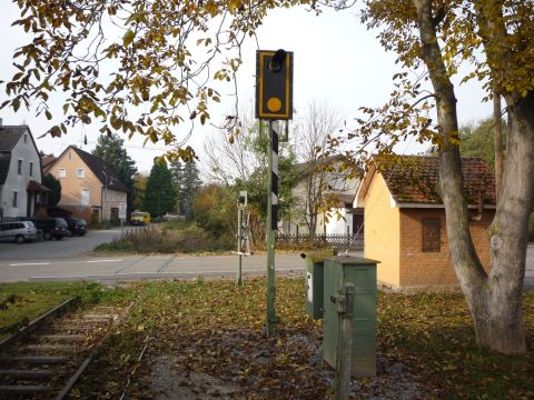 Bahnbergang ber die Bahnhofstrae