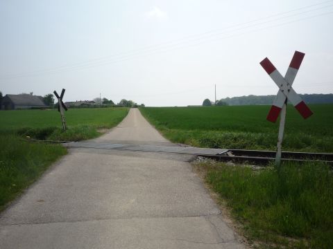 Bahnbergang zwischen Hemmingen und Heimerdingen