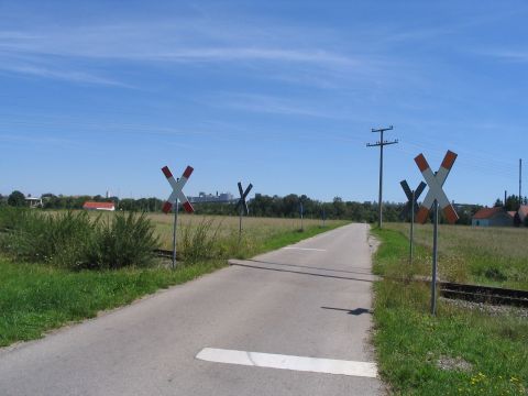 Bahnbergnge der Zufahrt