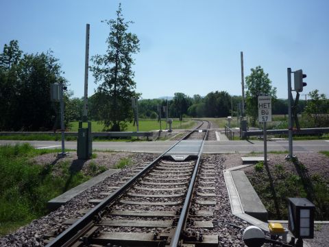 Bahnübergang über die Straße von Moos nach Oberbruch