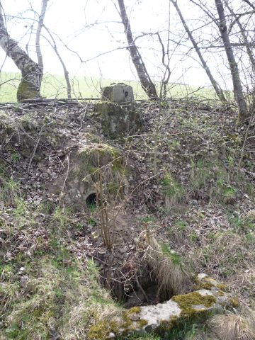 Bachdurchlass zwischen Ellmendingen und Weiler